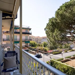 olivette Meraviglia A 200m Dal Mare-free Parking Loano