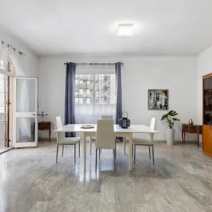 Casa Rosa Loano