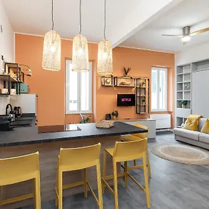 Centro Storico Loft Con Parcheggioprivatogratuito Loano
